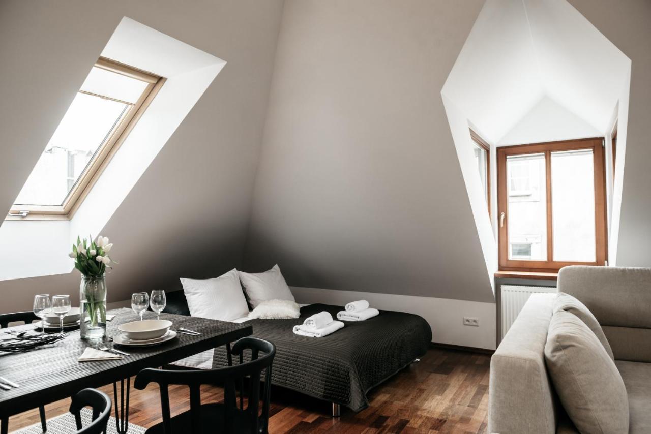 Extravaganza Apartment Krakow Bagian luar foto